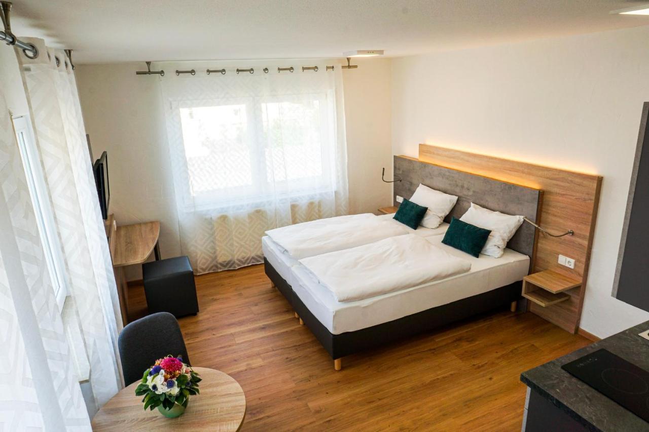 Sp-Appartements Neuhausen auf den Fildern Esterno foto